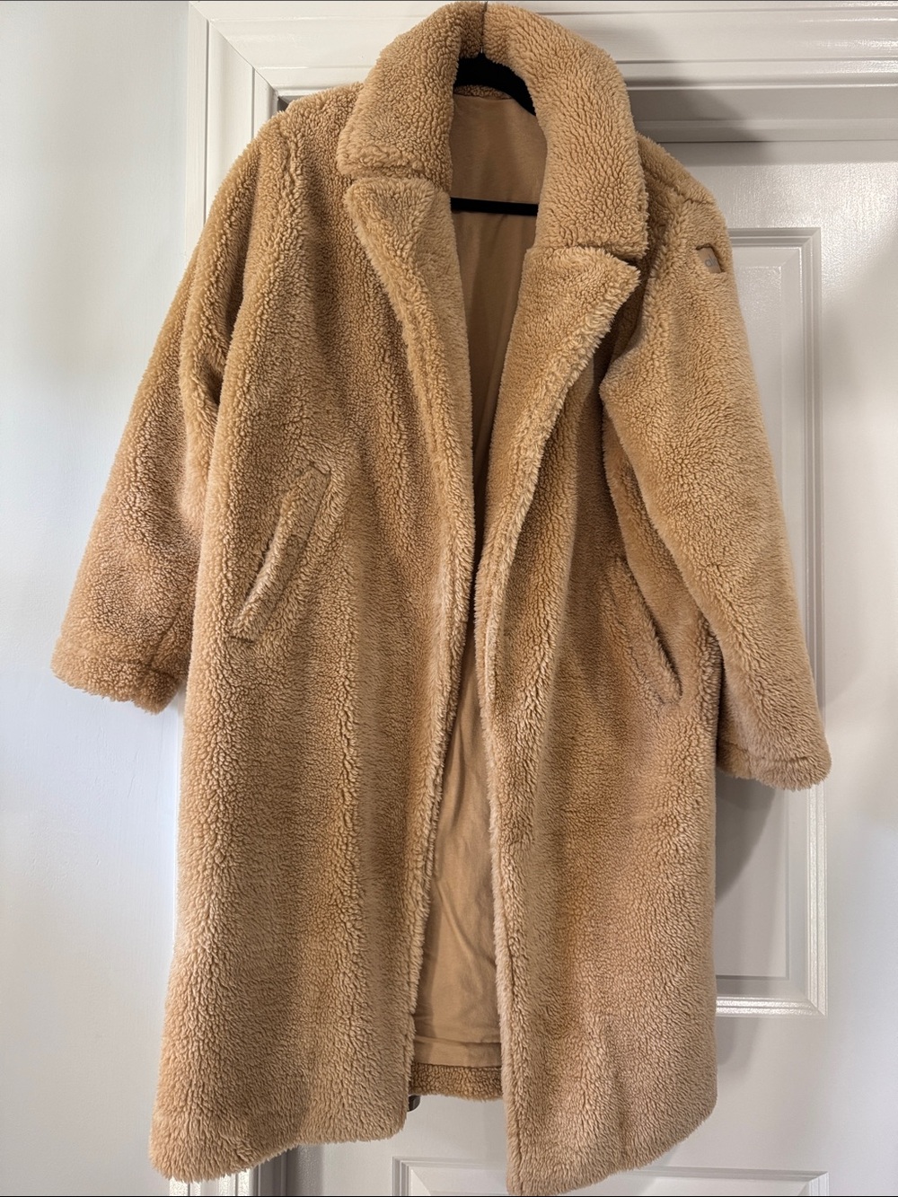 ALO oversized Sherpa Trench size Small